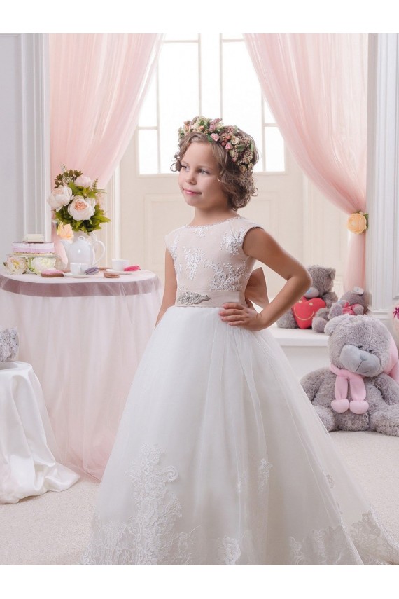 V-Back Ivory Ball Gown Bateau Neck Chapel Train Flower Girl Dresses Bolton