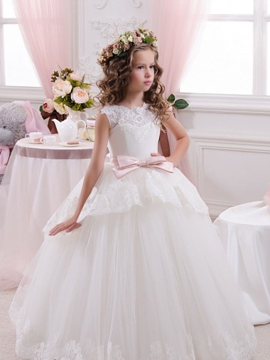 V-Back Ivory Ball Gown Sweetheart Chapel Train Flower Girl Dress for Wedding Bolton