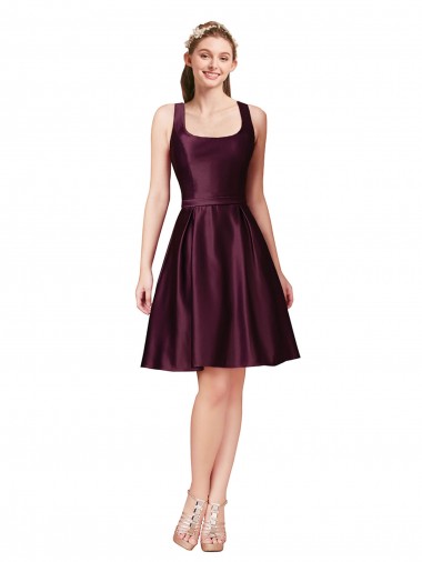 V-Back A-Line Bateau Neck Knee Length Prom Dress / Bridesmaid Dress Bolton